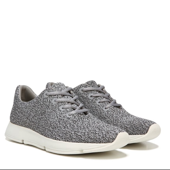 Vince Shoes - Vince Trellis Low Top Knot Sneaker